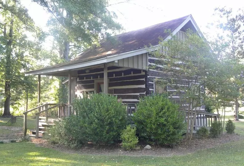 French Camp Bed And Breakfast