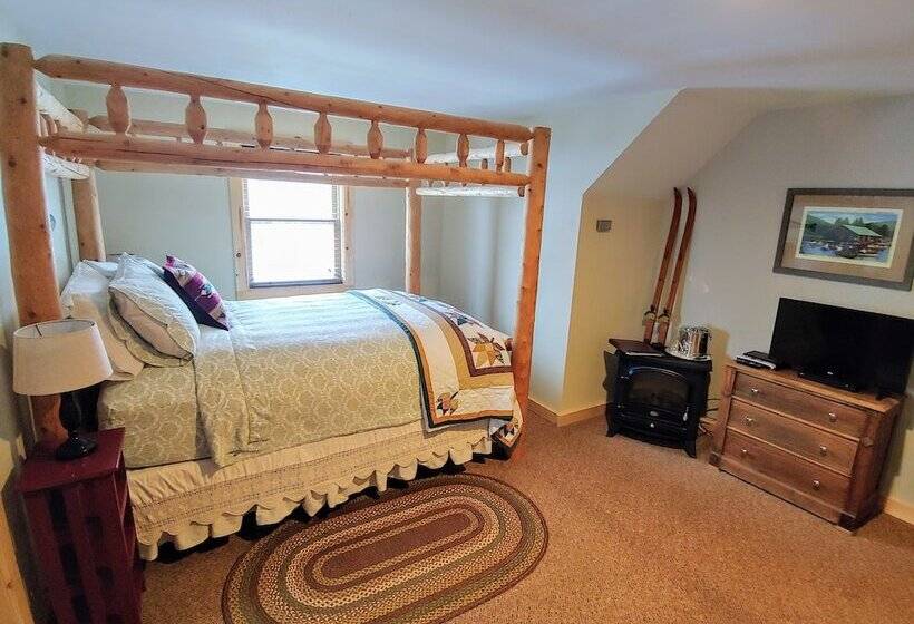 Greenwoods Bed & Breakfast Inn