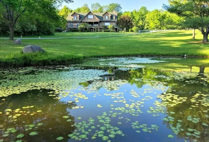 Greenwoods Bed & Breakfast Inn