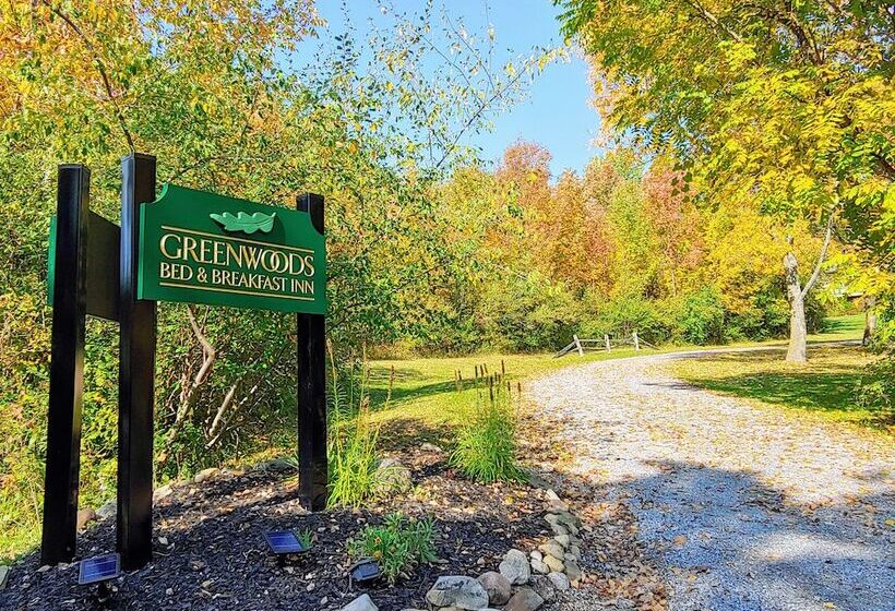 Greenwoods Bed & Breakfast Inn