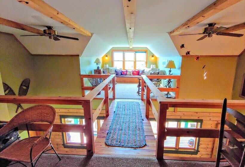 Greenwoods Bed & Breakfast Inn