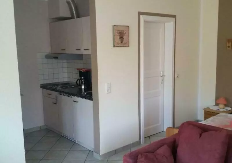 Hotelli Ferienwohnung Pollig