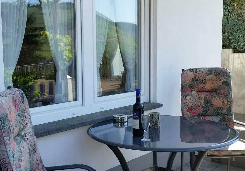 Hotelli Ferienwohnung Pollig