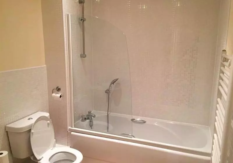 Hotelli Leamington Spa Serviced Apartments  Avoncroft