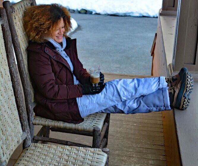 酒店 National Park Inn