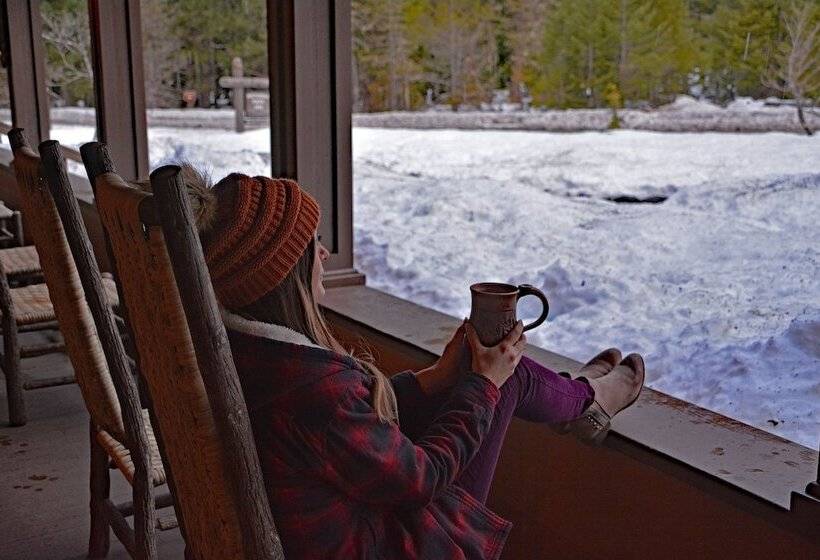 酒店 National Park Inn