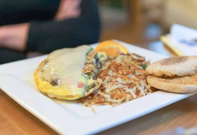 Hotelli National Park Inn