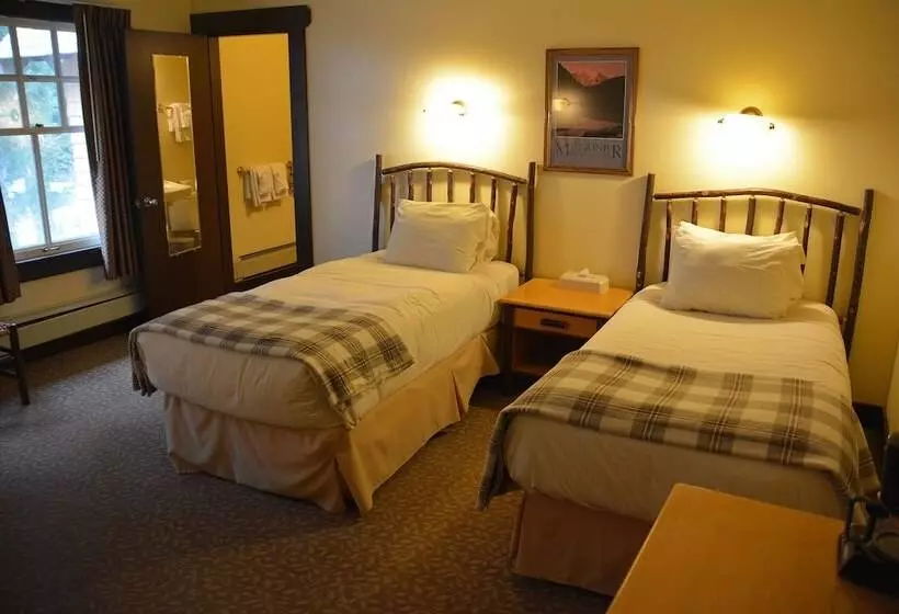 Hotelli National Park Inn