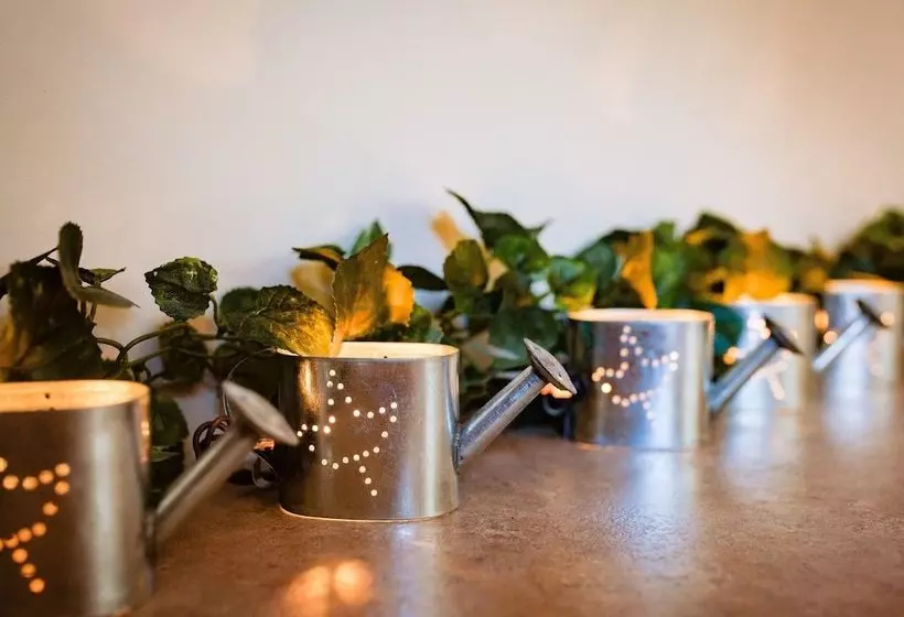 Kettle Moraine Cottage Bed & Breakfast