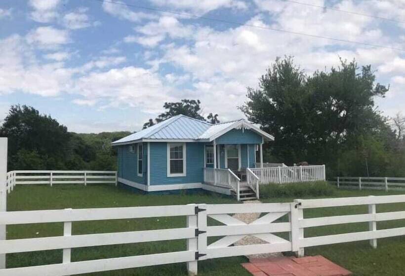 Lillian Farms Bed & Breakfast