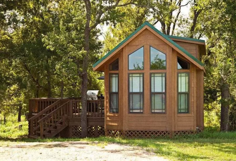 Lillian Farms Bed & Breakfast