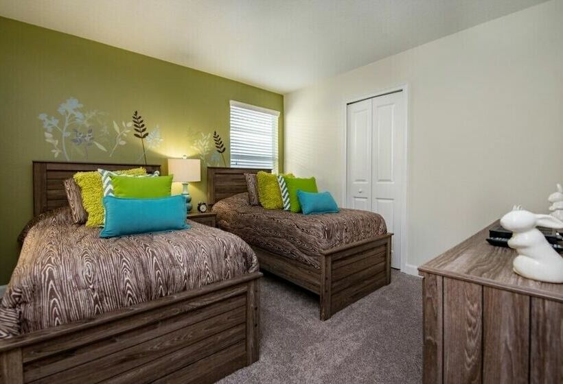 Champions Gate Ihr 4034