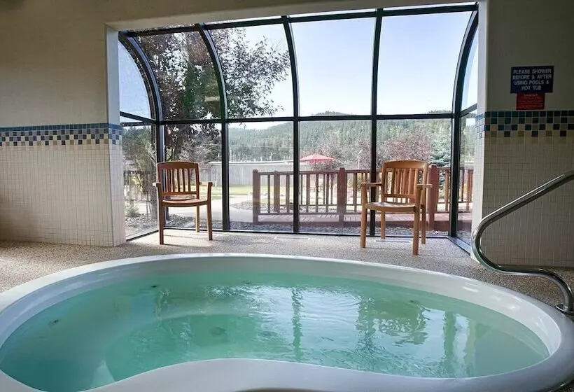 Hotelli Black Hills Luxury Suites