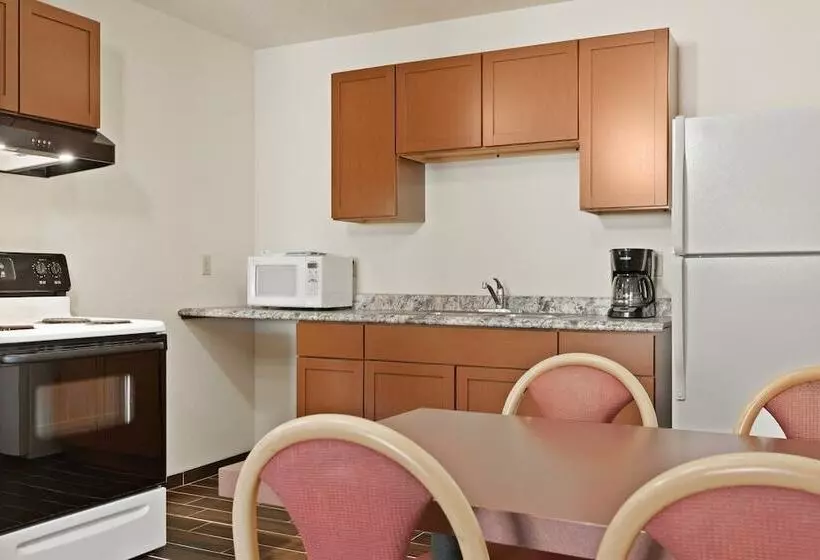 Hotelli Black Hills Luxury Suites