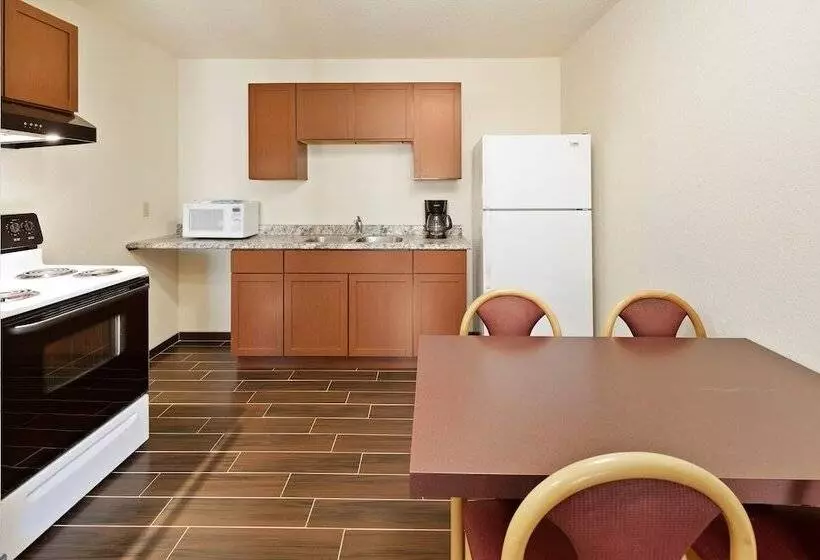 Hotelli Black Hills Luxury Suites