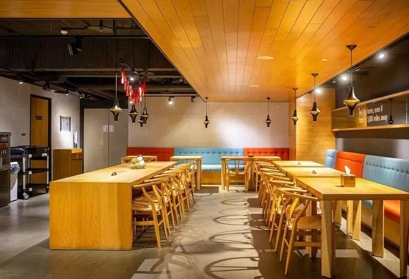 Hub Hotel Kaohsiung Yawan Branch
