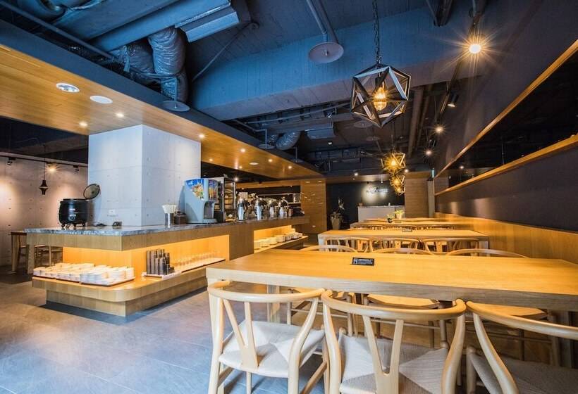 Hub Hotel Kaohsiung Yawan Branch