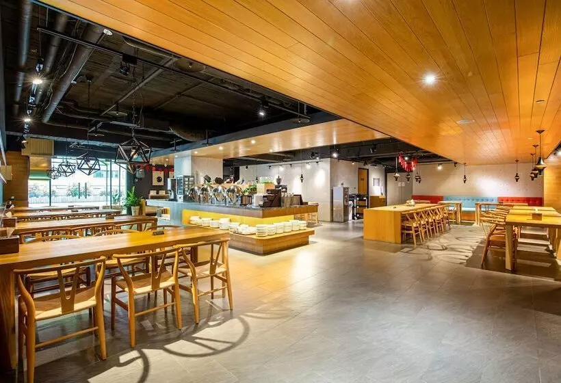 Hub Hotel Kaohsiung Yawan Branch