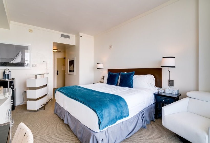 酒店 Ocean, Marina & City View Studio + Balcony #1