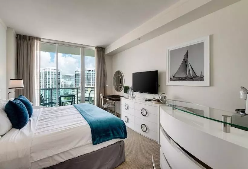 هتل Ocean, Marina & City View Studio + Balcony #1