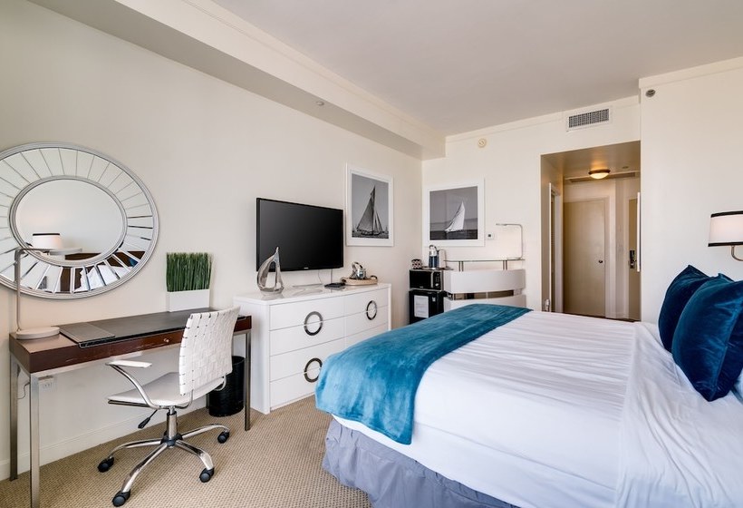 酒店 Ocean, Marina & City View Studio + Balcony #1