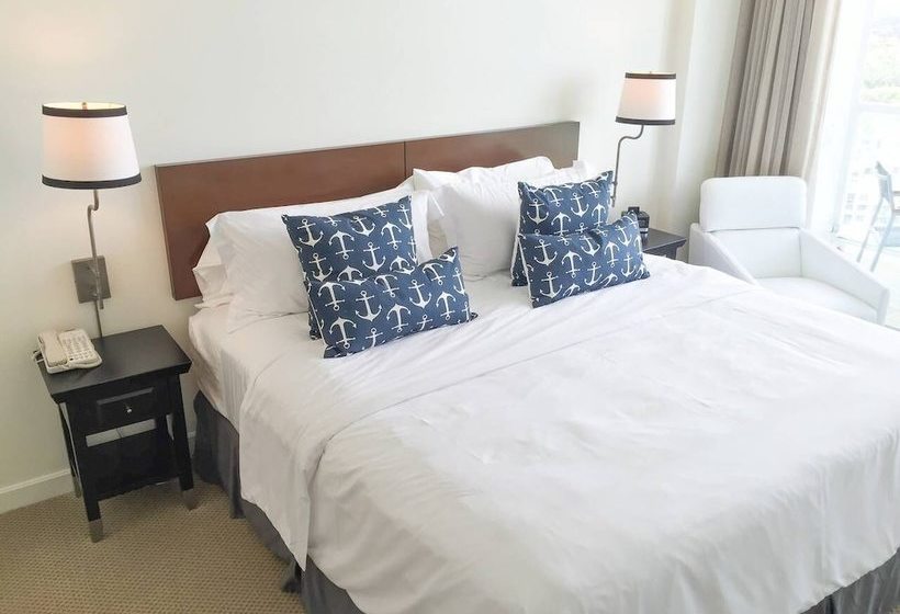 酒店 Ocean, Marina & City View Studio + Balcony #1