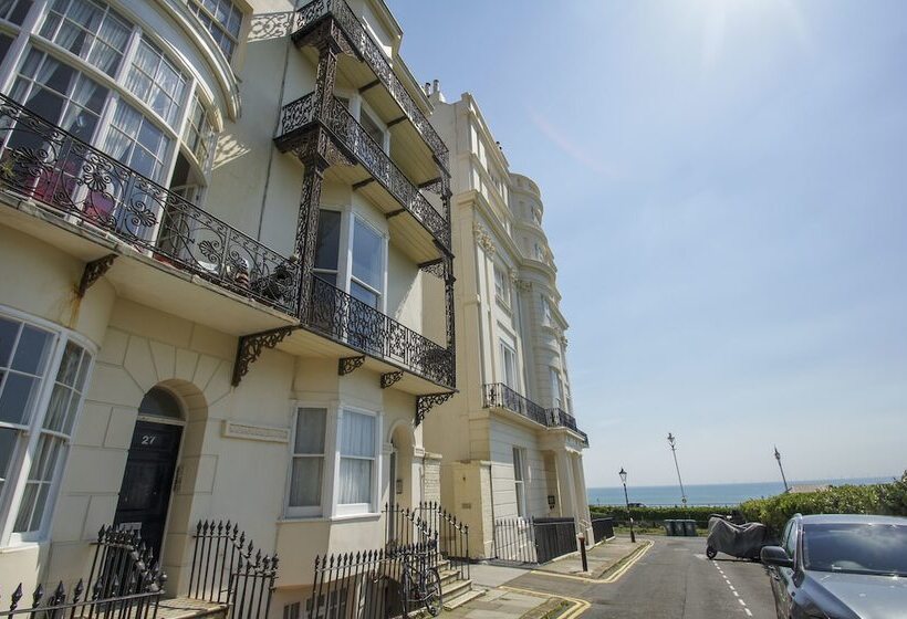 Regency Apartment Sea View By Brighton Holiday Lets