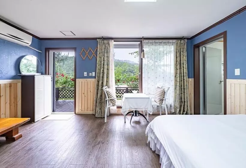 Samcheok Garden Pension