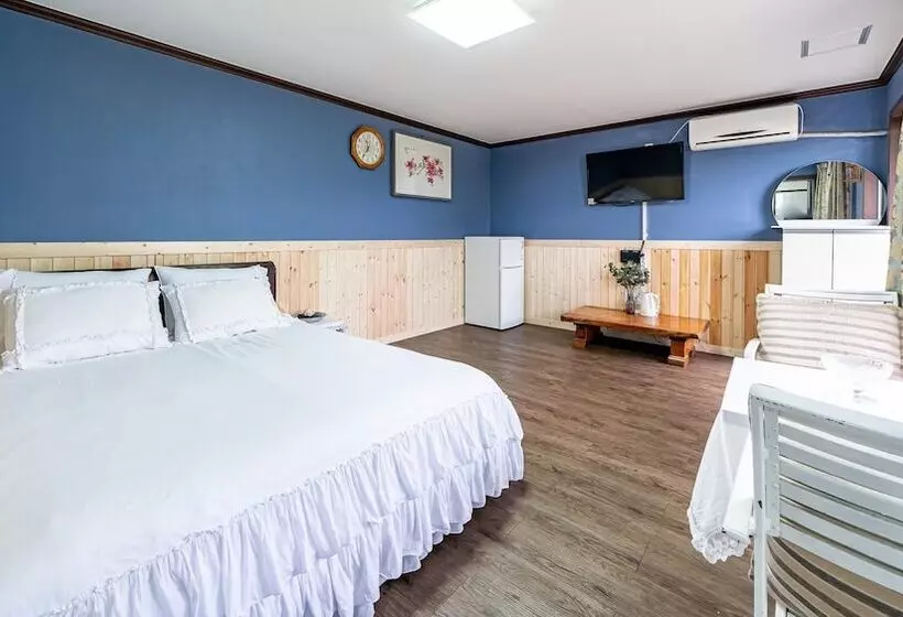 Samcheok Garden Pension