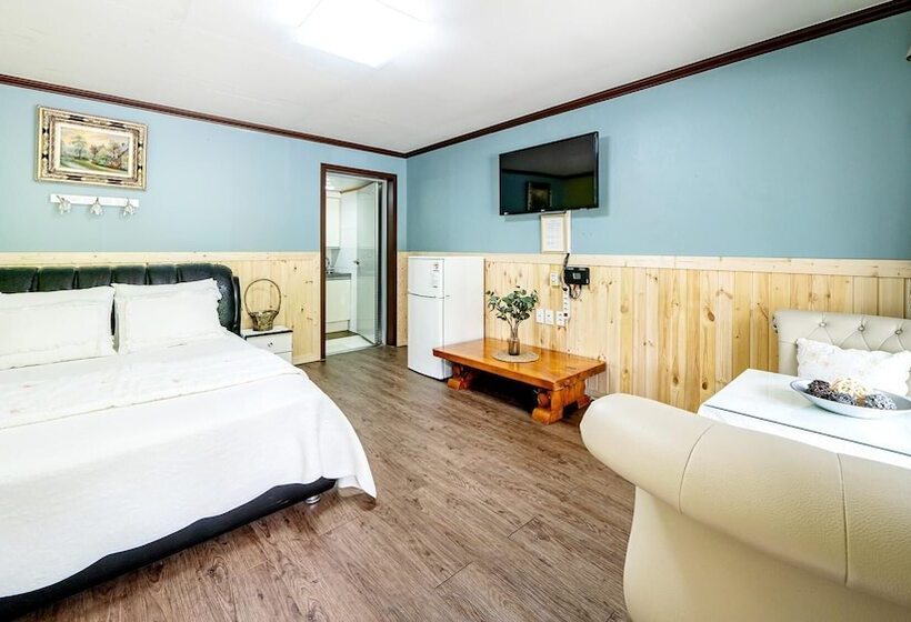 Samcheok Garden Pension