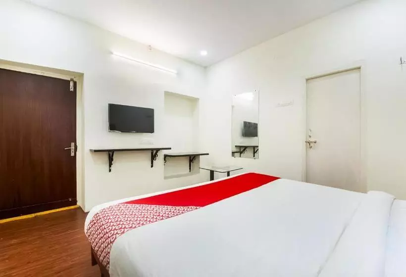 Hotelli Oyo 76129 Rk Inn