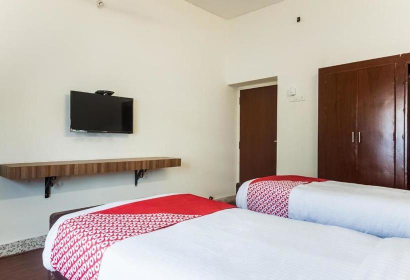 酒店 Oyo 76129 Rk Inn