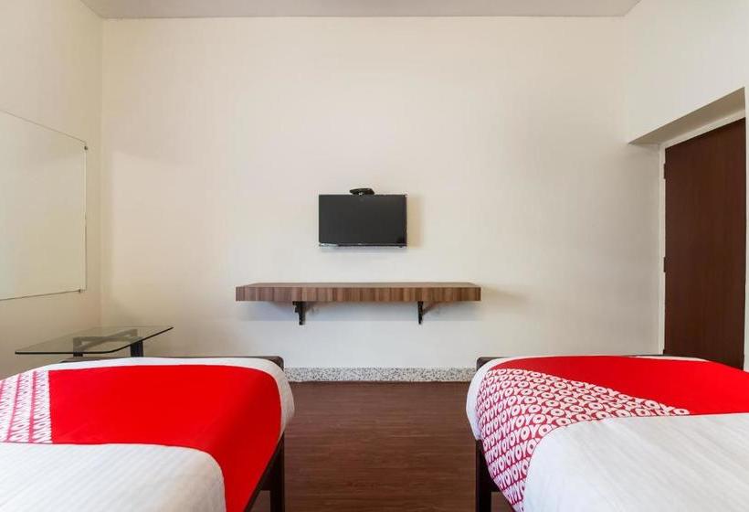 酒店 Oyo 76129 Rk Inn