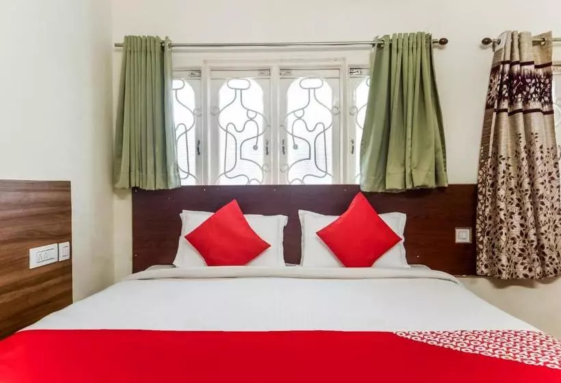 Hotelli Oyo 76129 Rk Inn
