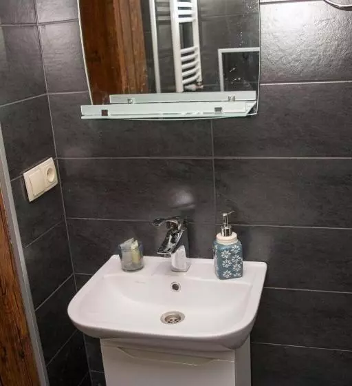 هاستل 4 Rooms