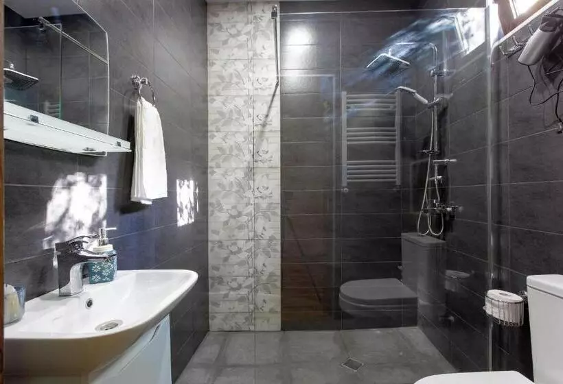 هاستل 4 Rooms