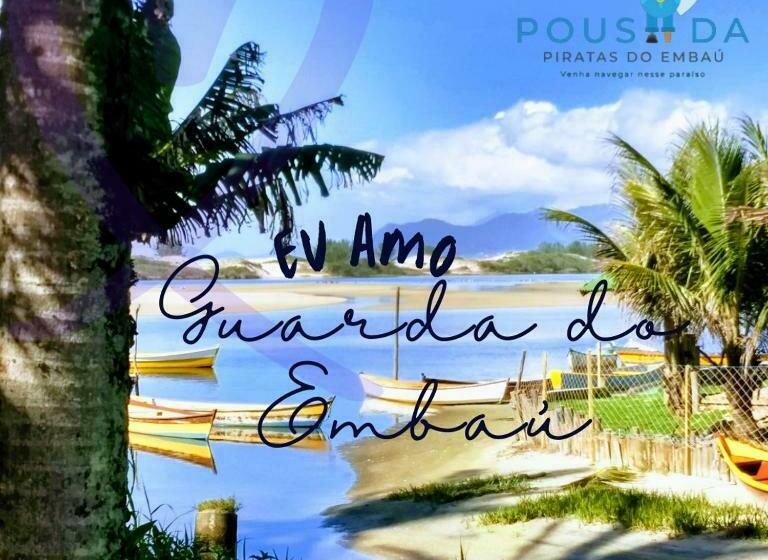 호스텔 Pousada Piratas Do Embaú