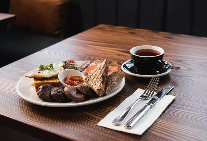 Carnmore Hotel Christchurch