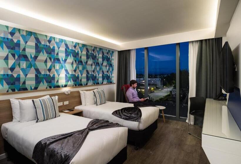 Carnmore Hotel Christchurch