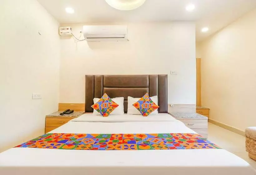 Fabhotel Royal Aanandam