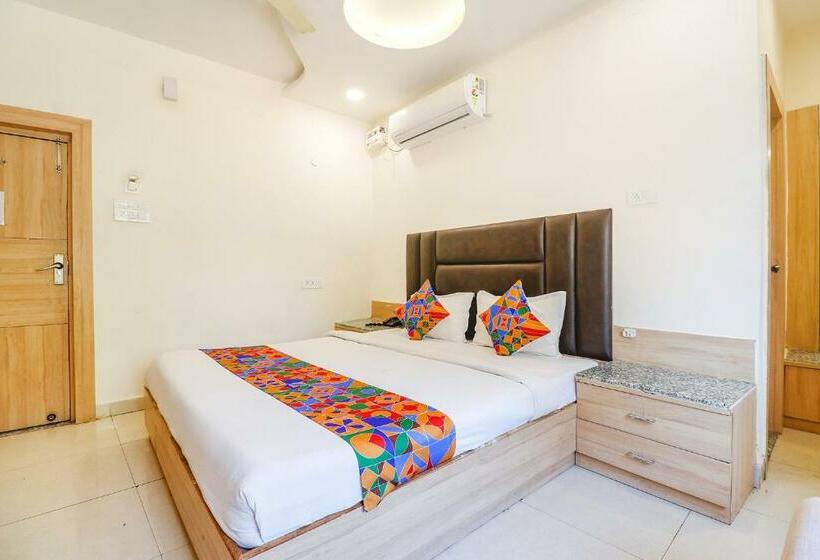 Fabhotel Royal Aanandam