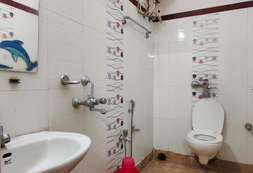 בית מלון כפרי New Classic Inn