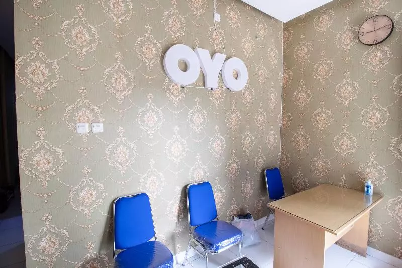 Otel Oyo 3253 Sofia Residence Syariah