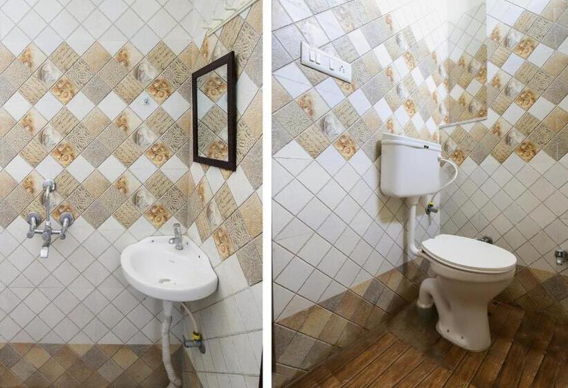 ホテル Oyo 49907  Udaipur Valley