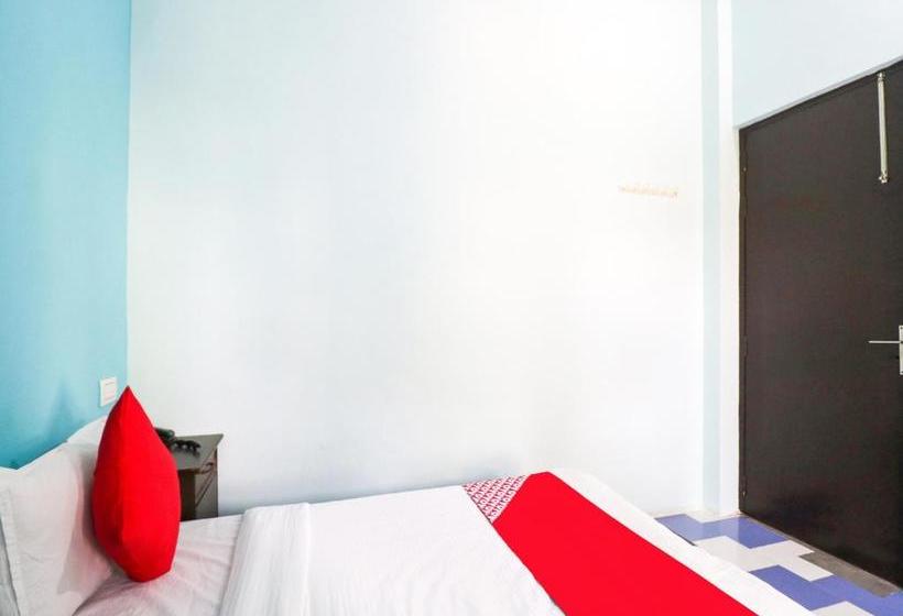 Hotel Oyo 73552 The Nakshatra
