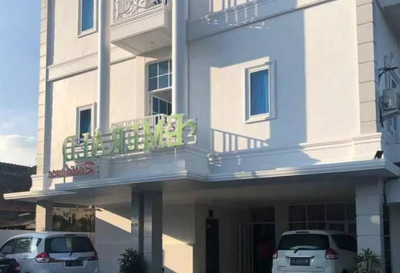 ホテル Reddoorz Near Rs Usu Medan 3