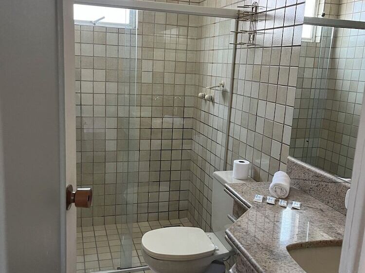 هتل Teófilo Otoni