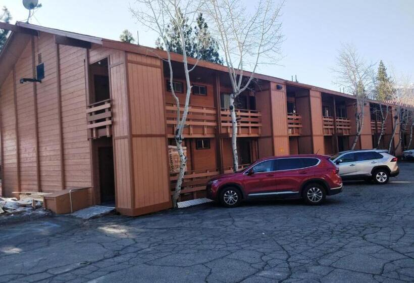 مُتل Ventura Grand Inn