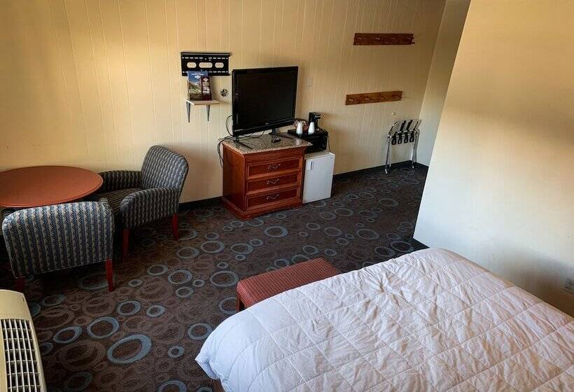 مُتل Ventura Grand Inn