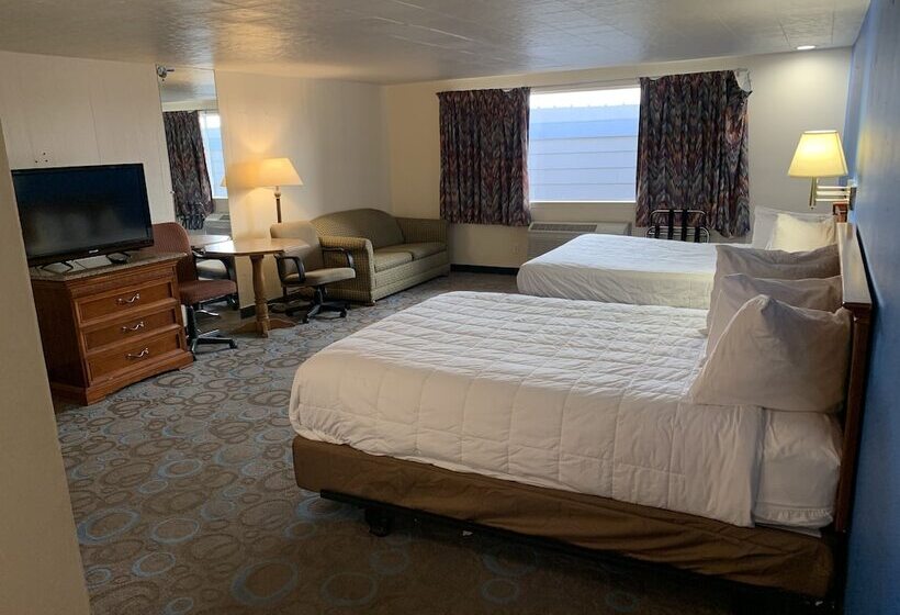 مُتل Ventura Grand Inn